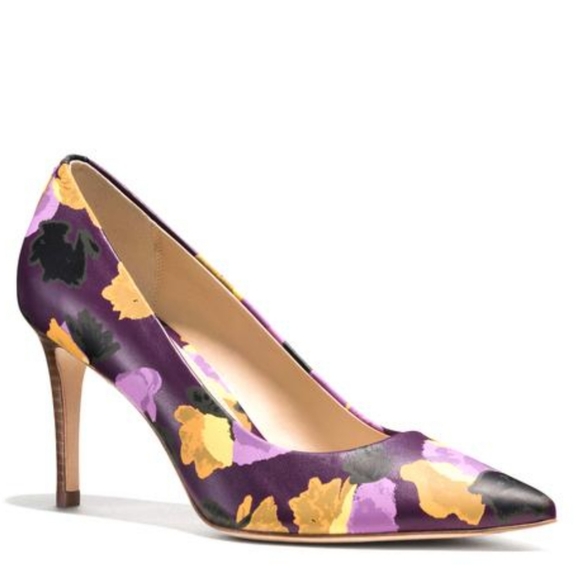 Coach Shoes - 🍒NEW🍒 COACH 3.5" LEATHER PUMPS